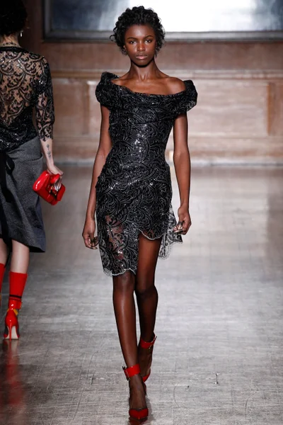 Look 36